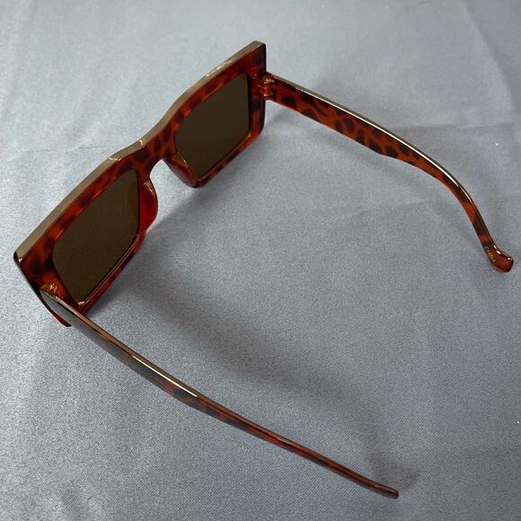 Animal Print Square Frame Fashion Sunglasses Brown Lenses - Picture 5 of 8